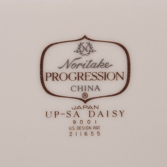 Noritake Up-Sa Daisy (9001) - Rectangular Serving bowl - Picture 5 of 6